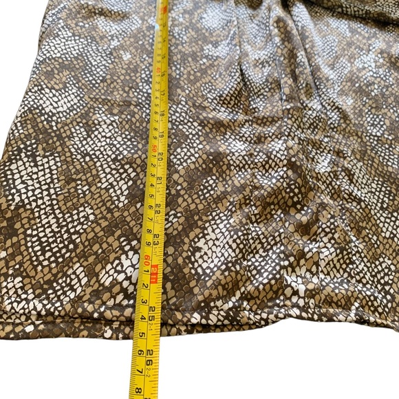 Nicola Vintage Brown Tan Long Sleeve Blouse with NeckTie Women's Size 16 - Picture 9 of 9